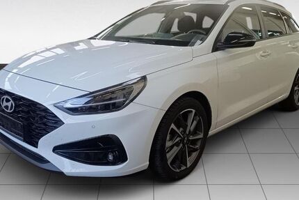 Hyundai i30 23.679 km 21.480 &euro; Bad Kreuznach 55543