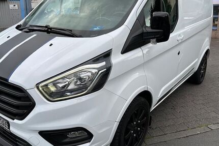 Ford Transit Custom 151.794 km 12.800 &euro; Offenbach 63071