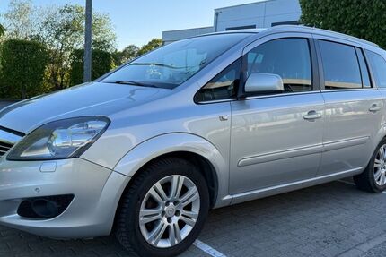 Opel Zafira 203.450 km 2.899 &euro; Kurtscheid 56581