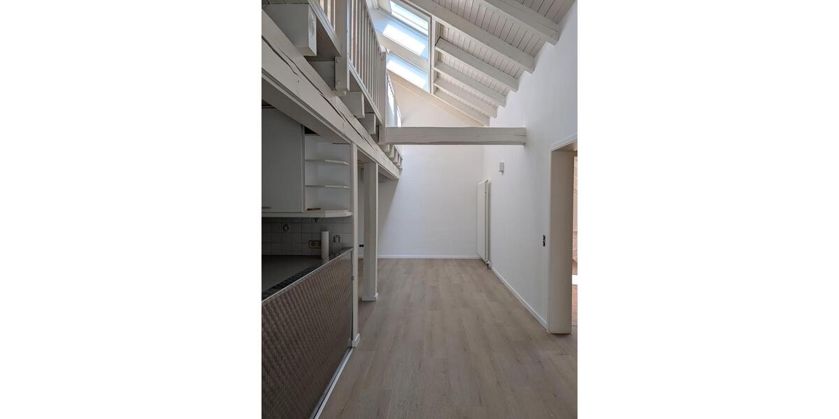 Etagenwohnung Wiesloch - 4 Zimmer, 140 m&sup2;, 1.300&euro; | Angebot:26302566