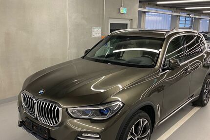 BMW X5 76.300 km 47.900 € Dachsbach 91462