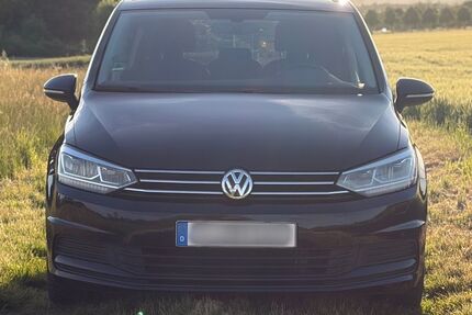 VW Touran 185.000 km 14.700 &euro; Frankfurt am Main 60433