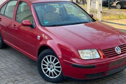 VW Bora 120.123 km 1.999 &euro; Berlin 12359