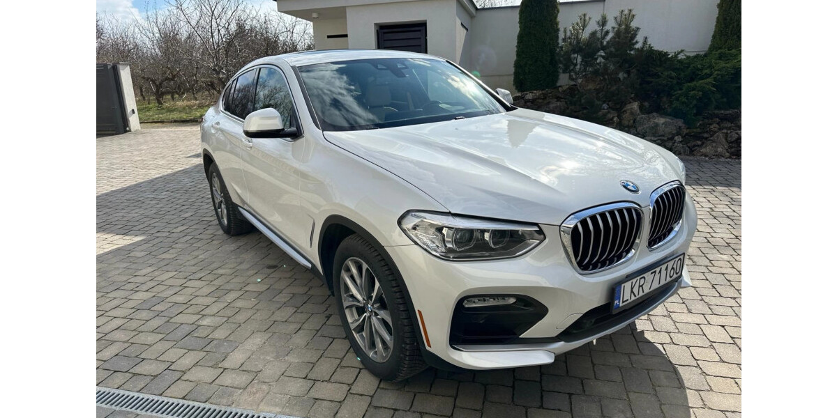 BMW X4 99.700 km 36.500 &euro; Berlin 10178