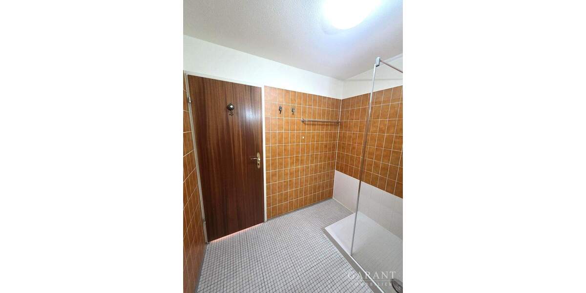 Etagenwohnung Fellbach Schmiden - 3 Zimmer, 84 m&sup2;, 299.000&euro; | Angebot:25567845