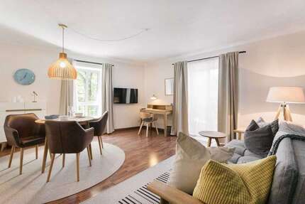 Zimmer Dresden Neustadt - 2 Zimmer, 1.700&euro; | Angebot:26986902