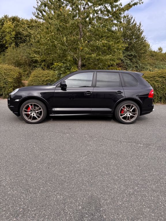 Porsche Cayenne 278.000 km 12.500 € Eutin 23701