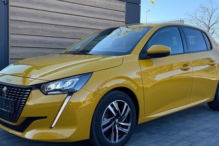 Peugeot 208 39.900 km 12.900 &euro; Baden-Württemberg - Nagold 72202