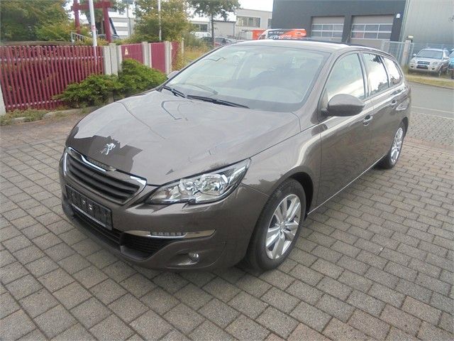 Peugeot 308 63.700 km 9.900 € Fürth 90763