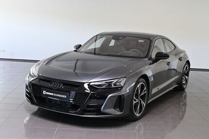Audi e-tron GT 23.677 km 56.750 € Paderborn 33100