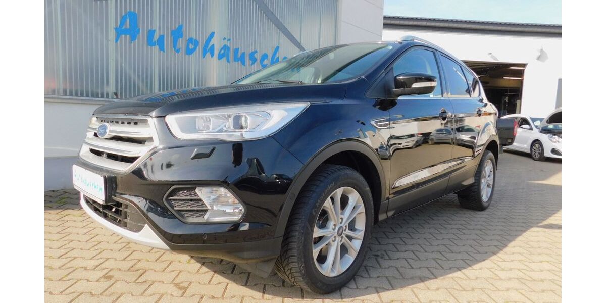 Ford Kuga 52.500 km 16.999 &euro; Harzgerode 06493