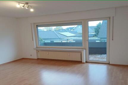 2,5-Zimmerwohnung mit Balkon und Garage in ruhiger Wohnsiedlung 3 zimmer