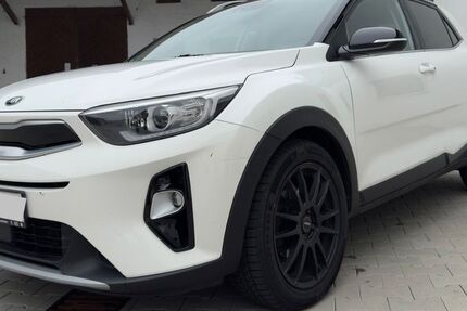 Kia Stonic 188.195 km 9.900 &euro; Aschau 84544