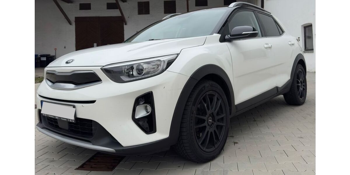 Kia Stonic 188.195 km 9.900 &euro; Aschau 84544