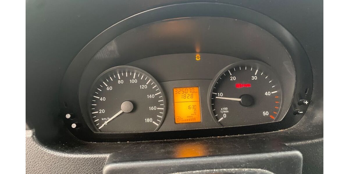 Mercedes-Benz Sprinter 326.000 km 9.000 &euro; Nürtingen 72622