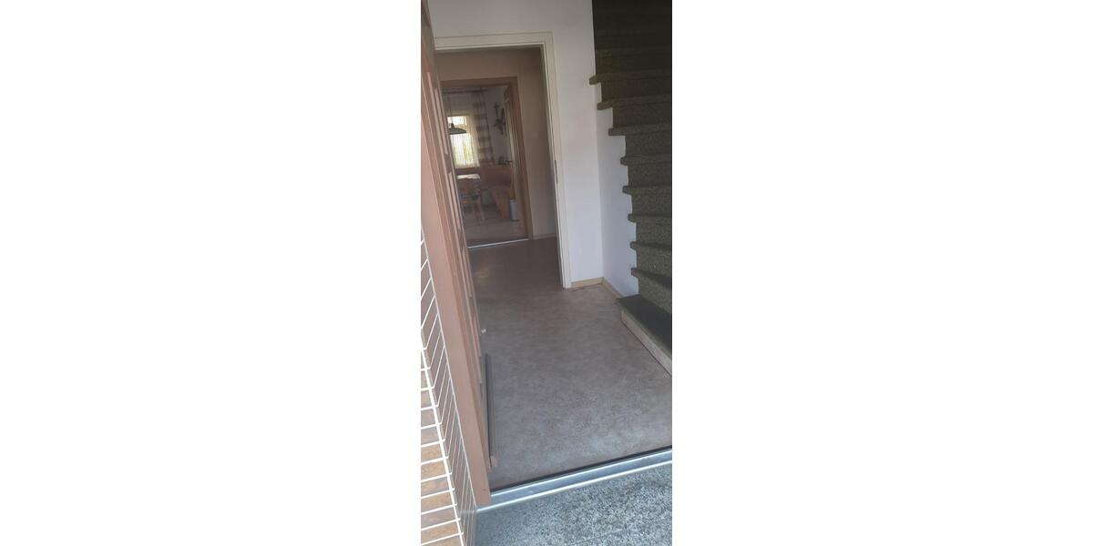 Einfamilienhaus Osterhofen - 6 Zimmer, 111 m&sup2;, 239.000&euro; | Angebot:27179508