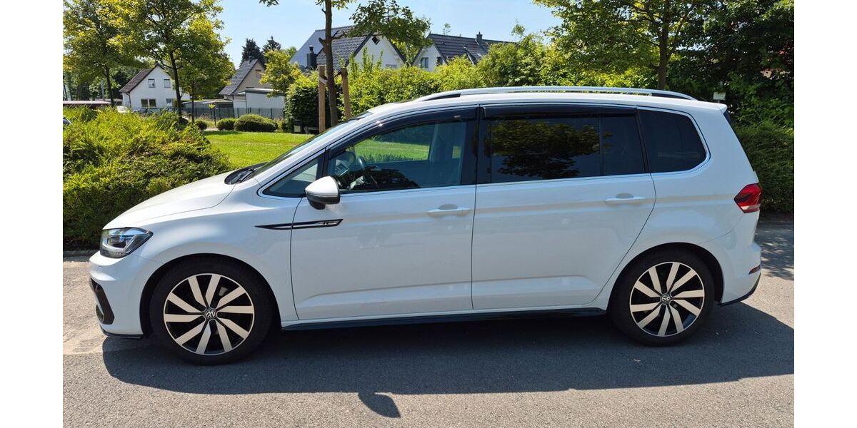 VW Touran 149.000 km 19.600 &euro; Herford 32049