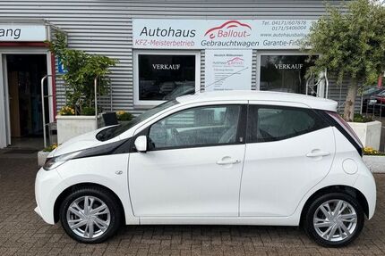 Toyota Aygo (X) 77.000 km 8.950 &euro; Winsen (Luhe). 21423
