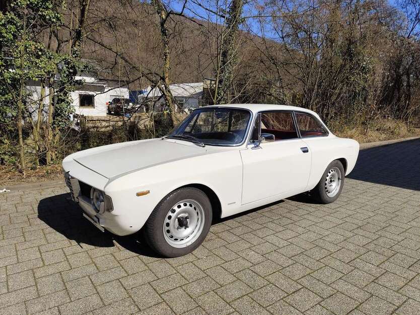 GT