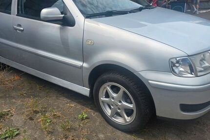 VW Polo 52.750 km 2.198 &euro; Schenklengsfeld 36277