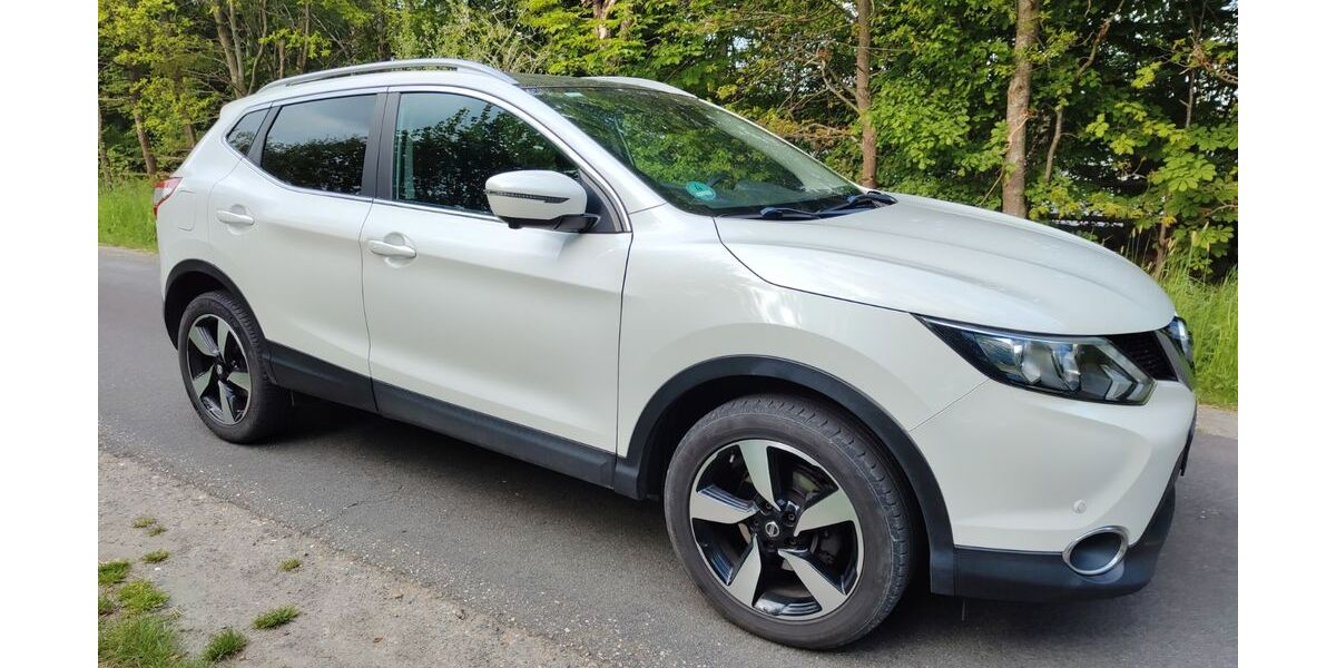Nissan Qashqai 172.588 km 9.899 &euro; Samern 48465