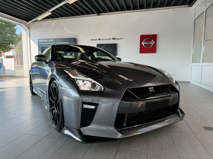 Nissan GT-R 37.500 km 129.795 € Wallenhorst 49134