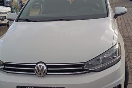 VW Touran 126.000 km 14.300 &euro; Giengen 89537