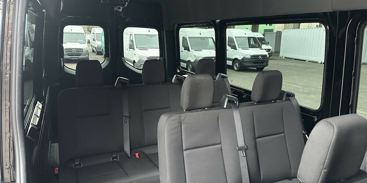 Mercedes-Benz Sprinter 317 CDI RWD PRO L3 Tourer Dachklima 31.426 km 59.381 &euro; Mainz 55122