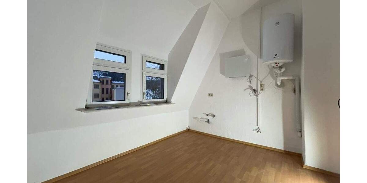 Etagenwohnung Aue - 4 Zimmer, 90 m&sup2;, 480&euro; | Angebot:25564480
