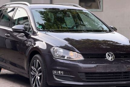 VW Golf 129.000 km 7.900 &euro; Hamburg 22547