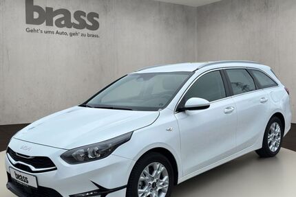 Kia ceed / Ceed 21.300 km 22.580 &euro; Frankfurt 60488