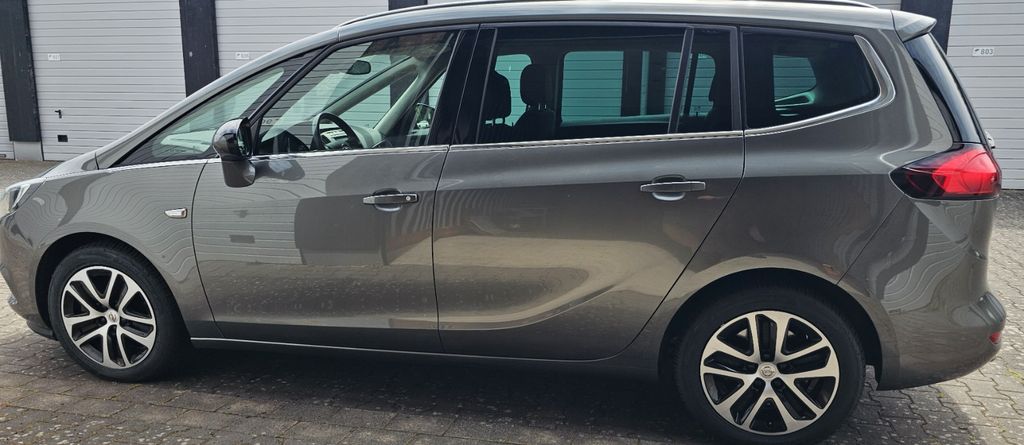 Opel Zafira 122.877 km 12.780 &euro; Hattingen 45525
