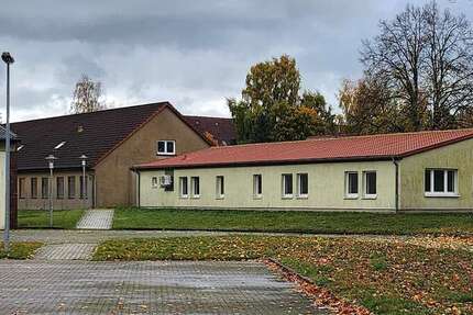 Grundstück Güstrow - 700.000&euro; | Angebot:23546302