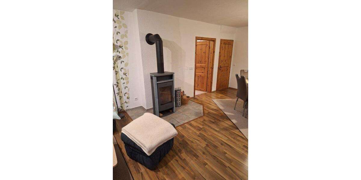 Zwei Häuser auf einem Grundstück – Vielseitigkeit, Platz und Potenzial - Doppelhaushälfte Pößneck | Angebot:25475150