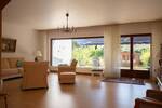 Äußerst gepflegter Bungalow in sehr guter Lage. Aufstockung möglich.
