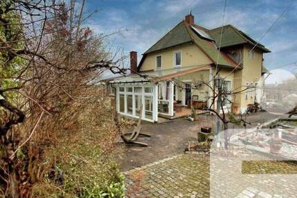 Haus Nittenau - 6 Zimmer, 177 m&sup2;, 395.000&euro; | Angebot:25674594