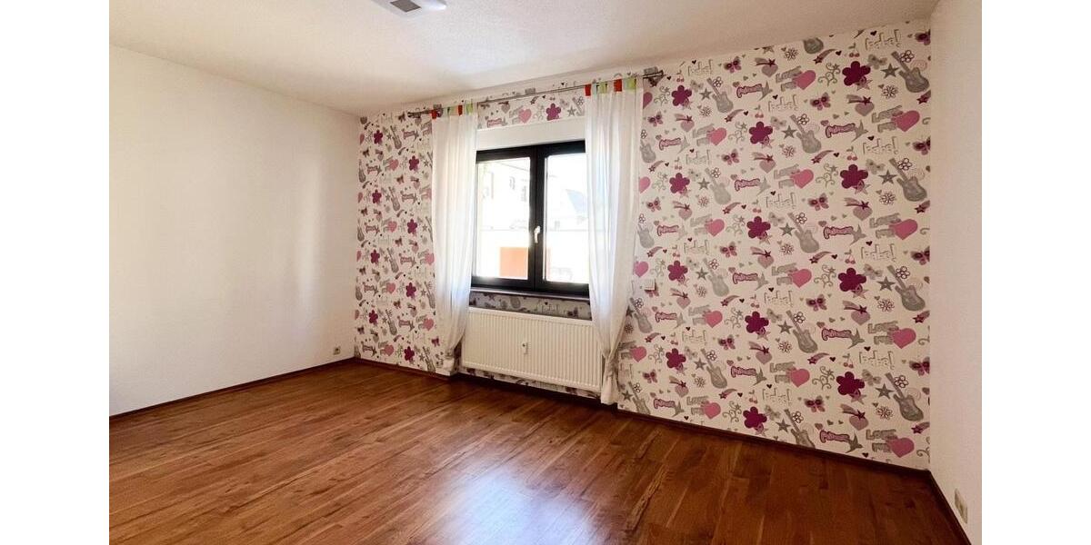 Erdgeschoßwohnung Bobenheim-Roxheim Roxheim - 4.5 Zimmer, 120 m&sup2;, 1.560&euro; | Angebot:24757244
