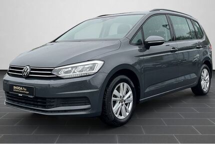 VW Touran 92.500 km 24.390 &euro; Wiesbaden 65197