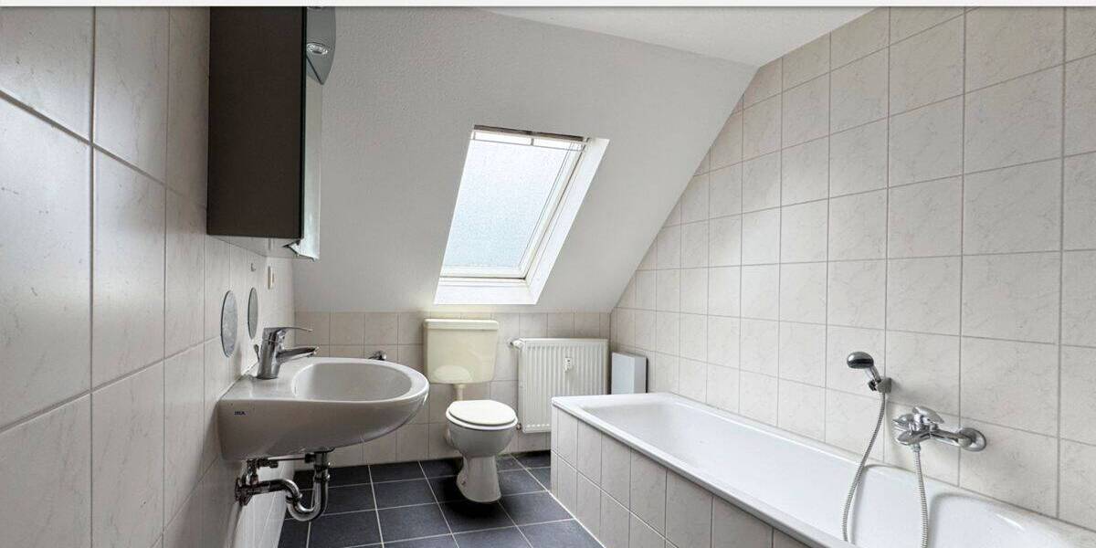 Reihenmittelhaus Tönisvorst St. Tönis - 6 Zimmer, 143 m&sup2;, 329.000&euro; | Angebot:26820584