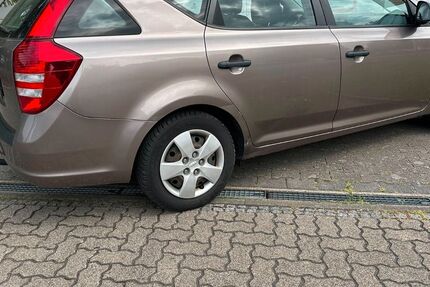 Kia ceed / Ceed 139.000 km 2.600 &euro; Ludwigshafen 67061
