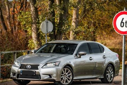 Lexus GS 300