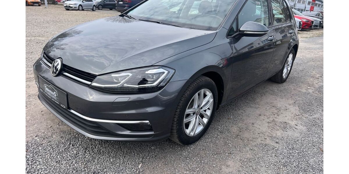 VW Golf 19.200 km 17.999 &euro; Neuseddin bei Berlin 14554