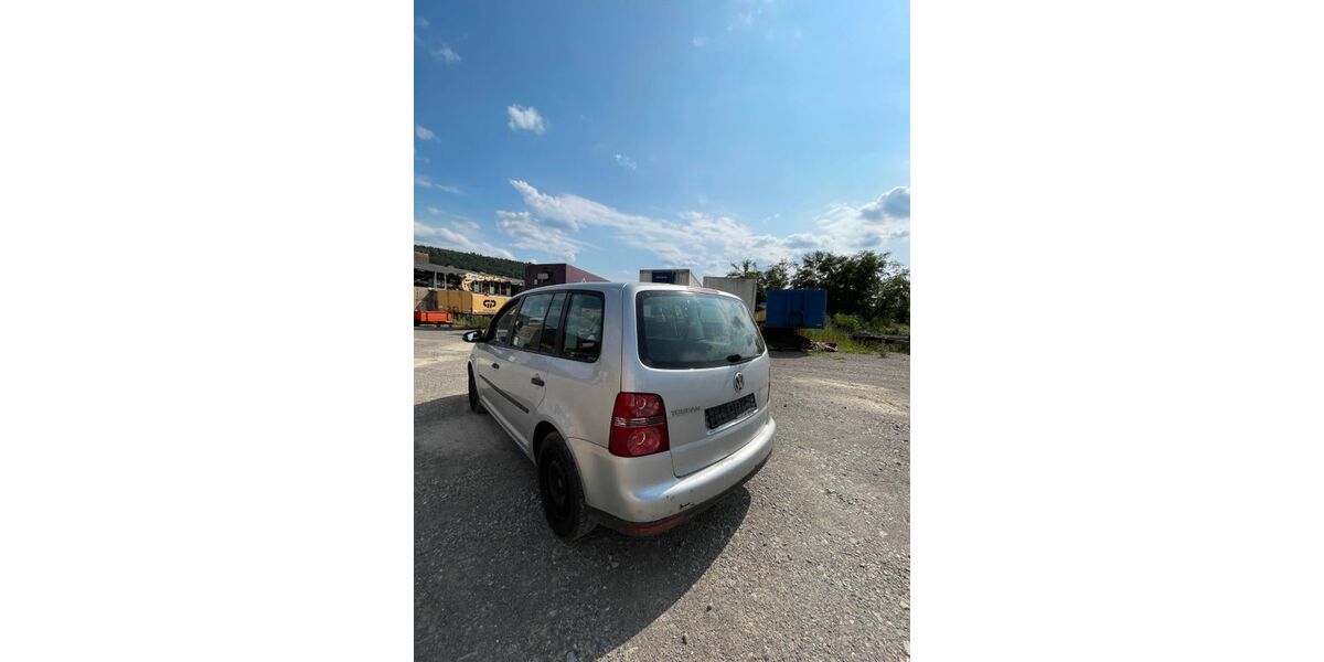 VW Touran 182.000 km 3.000 &euro; Mosbach 74821