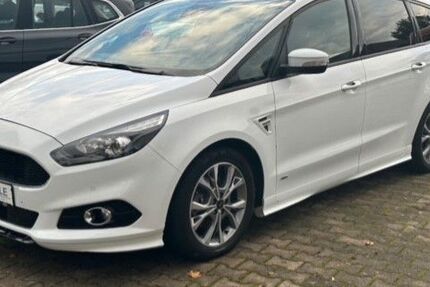 Ford S-Max 119.500 km 22.990 &euro; Pfaffenhofen 89284