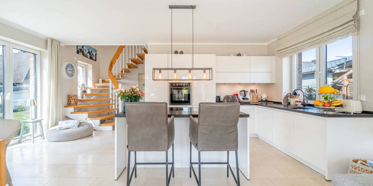 Mehrfamilienhaus, Wohnhaus Lübeck / Travemünde Travemünde - 4 Zimmer, 131 m&sup2;, 699.000&euro; | Angebot:26869014