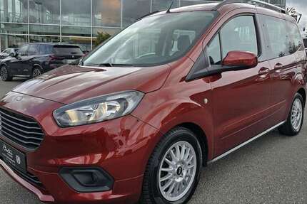 Ford Tourneo Courier 90.365 km 10.900 &euro; Villingen Schwenningen 78054
