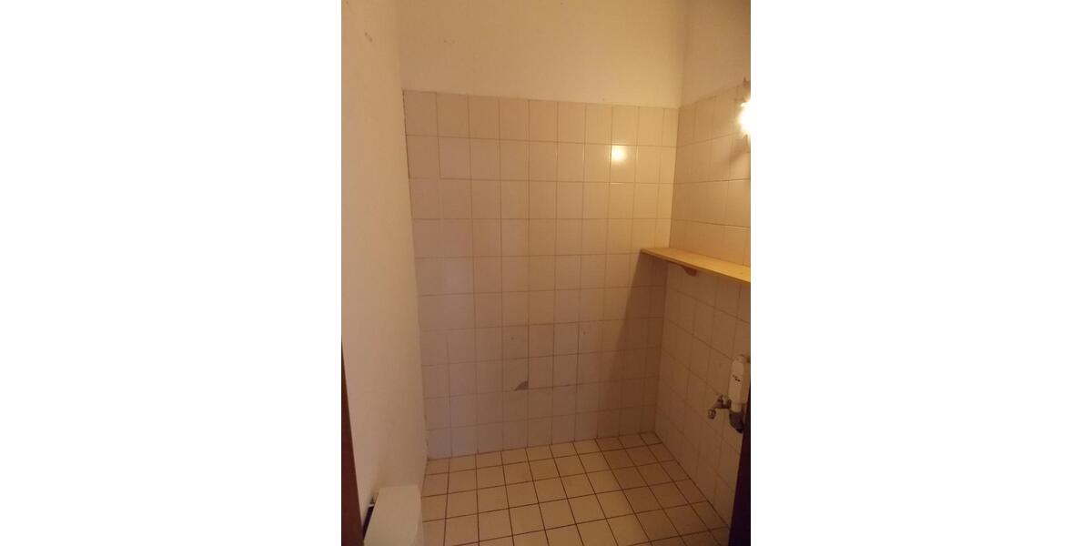 Etagenwohnung Blankenburg (Harz) - 3 Zimmer, 87 m&sup2;, 790&euro; | Angebot:26316073
