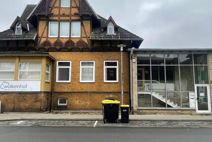 Haus Uelzen - 12 Zimmer, 492 m&sup2;, 498.000&euro; | Angebot:24945206