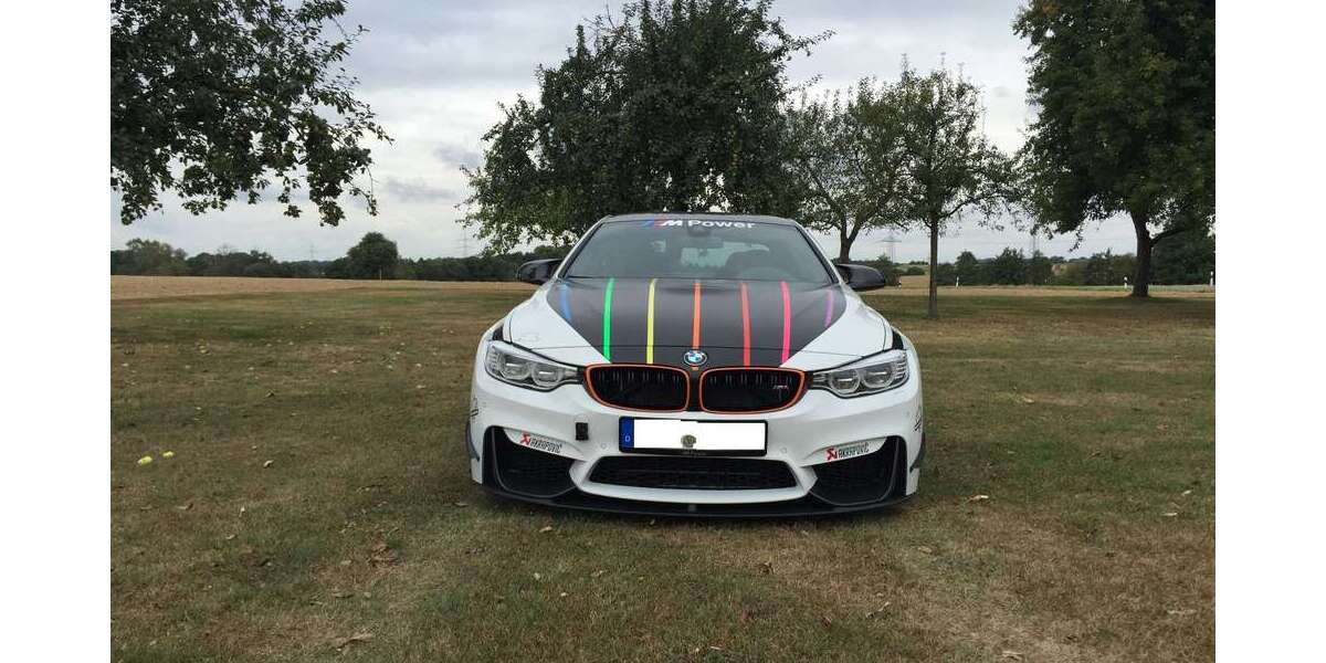 BMW M4 8.606 km 99.999 &euro; Bischweier 76476