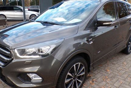 Ford Kuga 39.000 km 18.990 &euro; Sedelsberg 26683